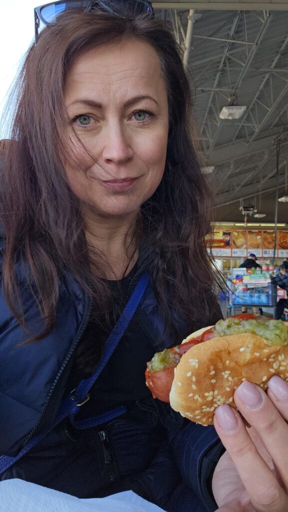 I am trying the infamous $1.5 hot dog