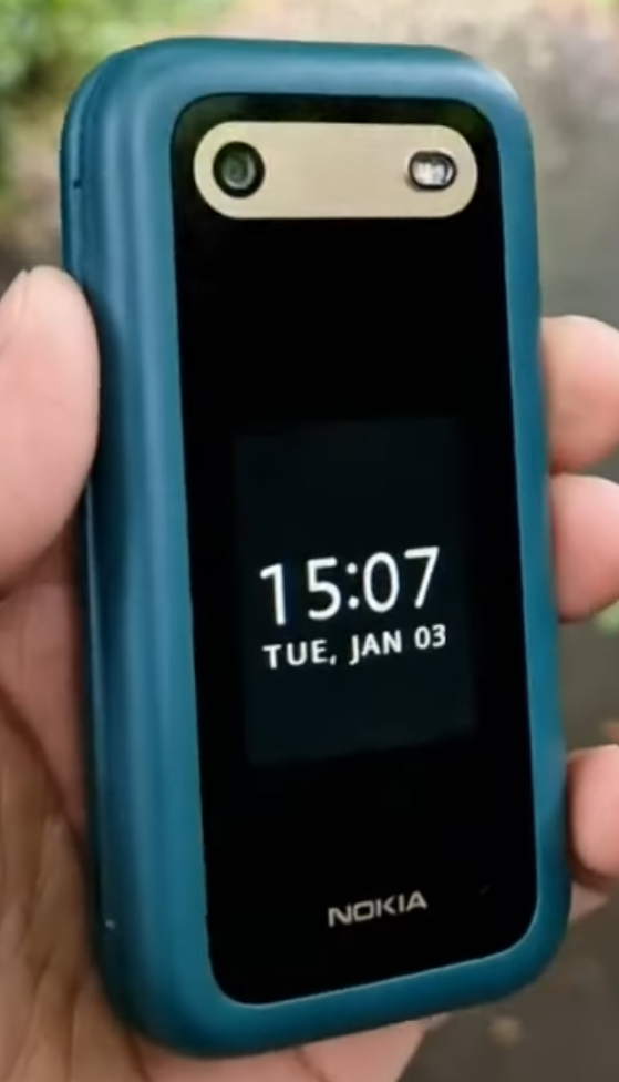 A Nokia 2660 Flip, the handset Heineken's Boring Phone was built on